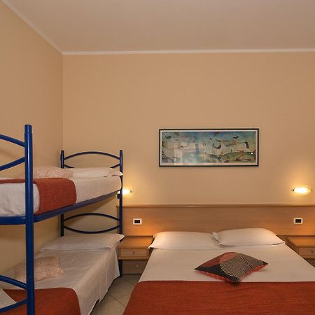 Hotel Astor ピサ 部屋 写真