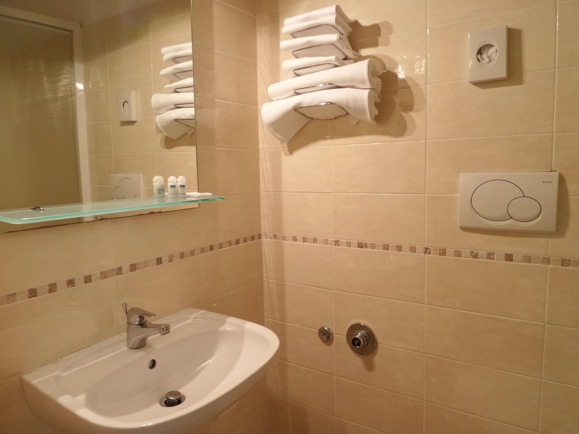 Hotel Astor ピサ エクステリア 写真