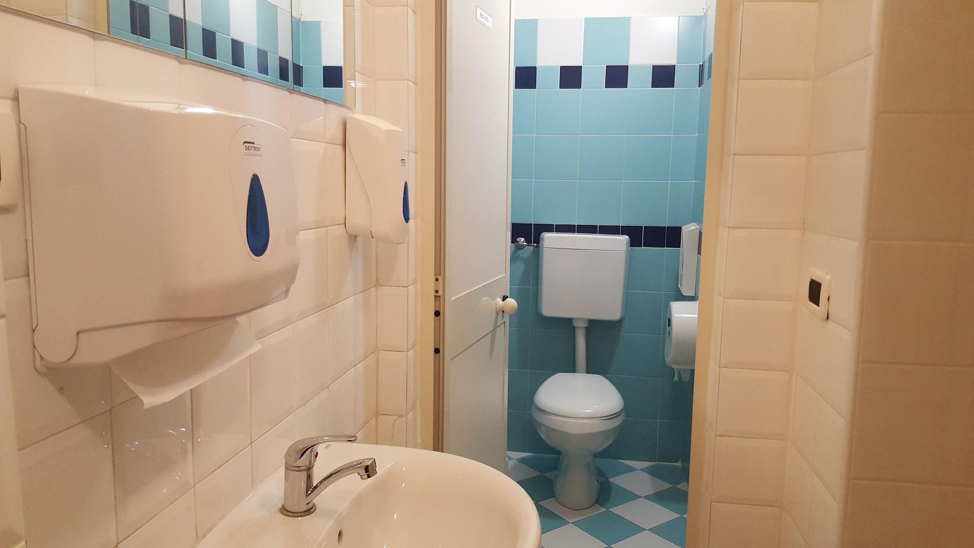Hotel Astor ピサ エクステリア 写真