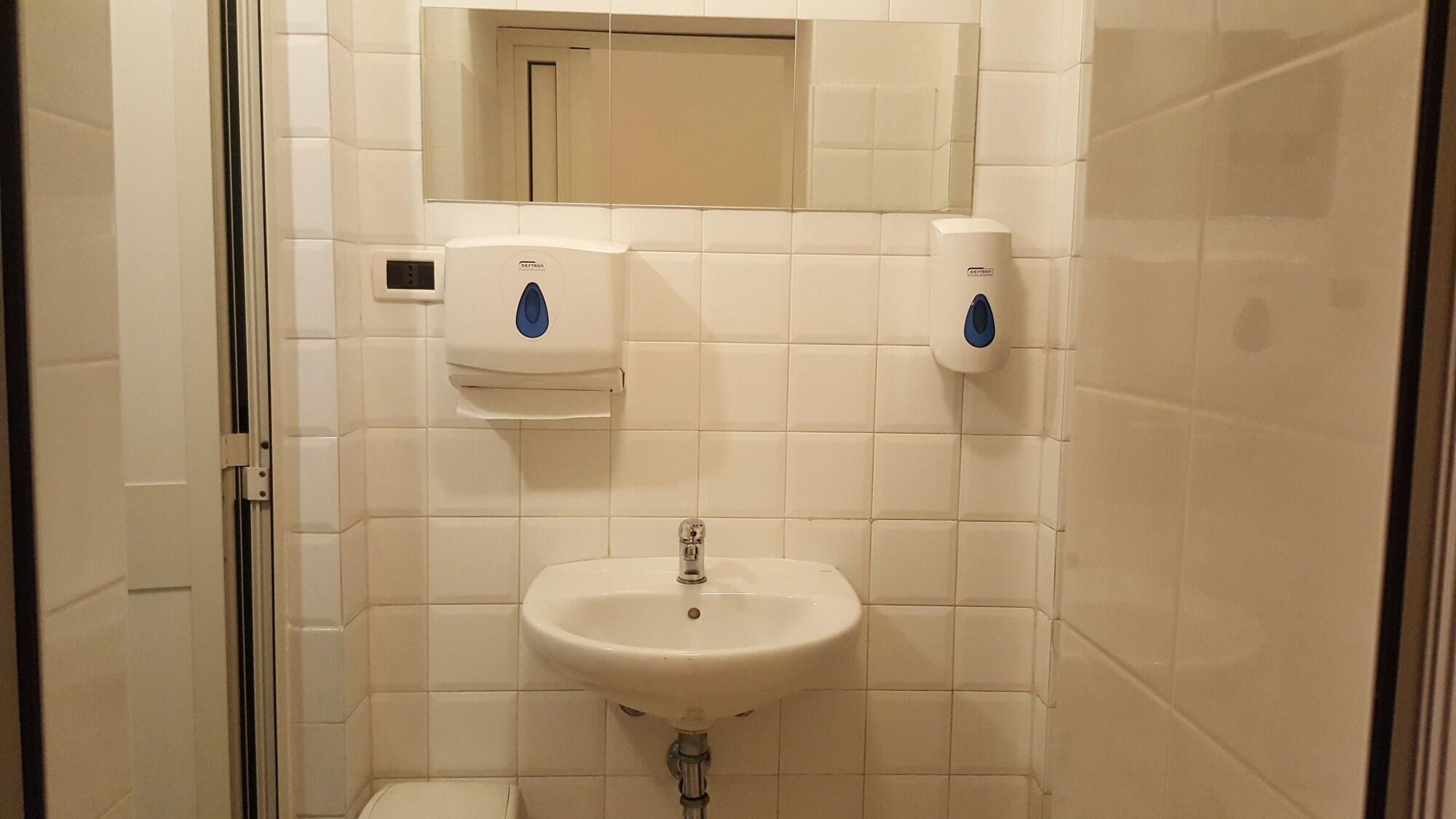 Hotel Astor ピサ エクステリア 写真